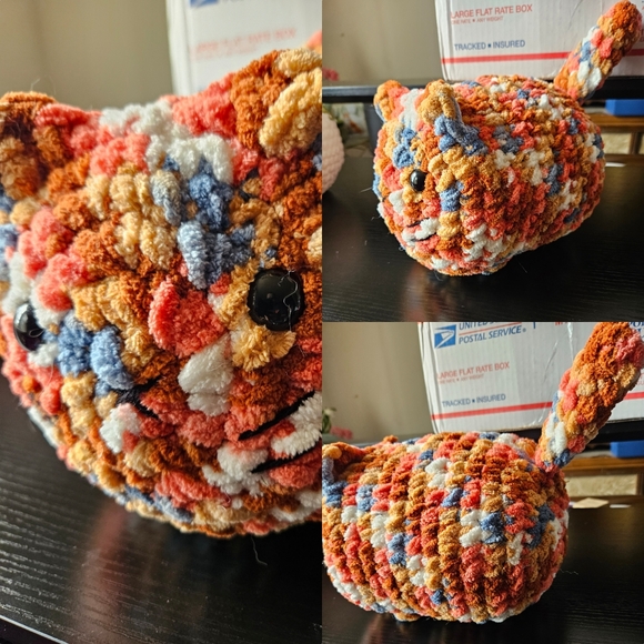 Like to be notified when I'm live sharing my own - Picture 3 of 10